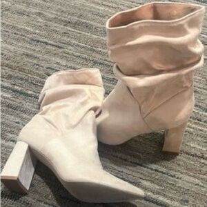 NWT! Worthington Boots sz.6.5W